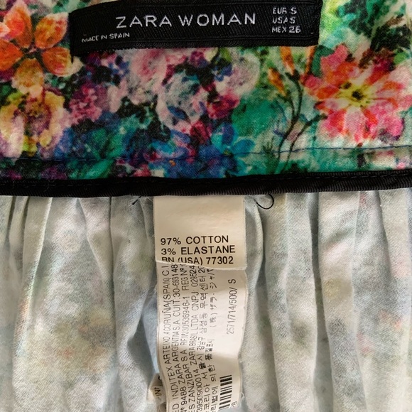 Zara Multicolor Floral Mini Skirt Small - Picture 4 of 9